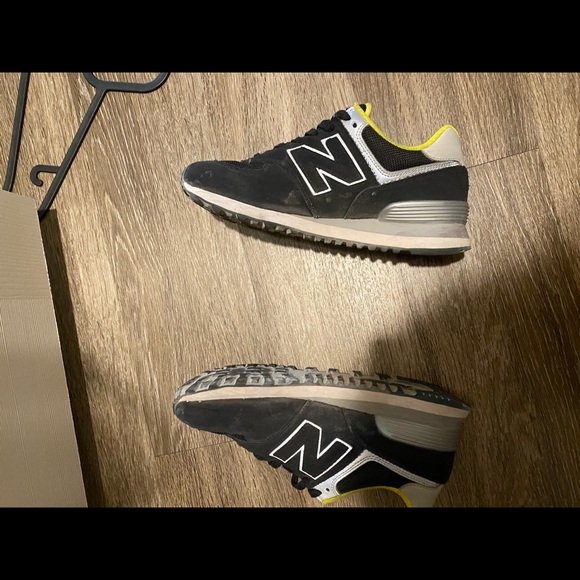 Figs x new balance shoes black and yellow size 8 - Picture 2 of 2